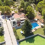 Dimitra Springs By Vilă *