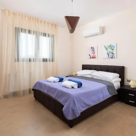 Dimitra Springs By Kolymbia