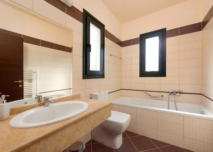 Dimitra Springs By 科林比亚